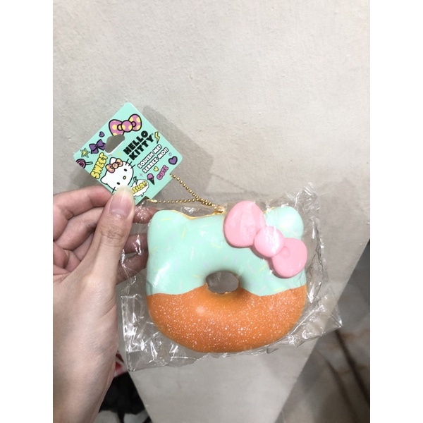 HELLO KITTY DONUT SQUISHY | Shopee Malaysia