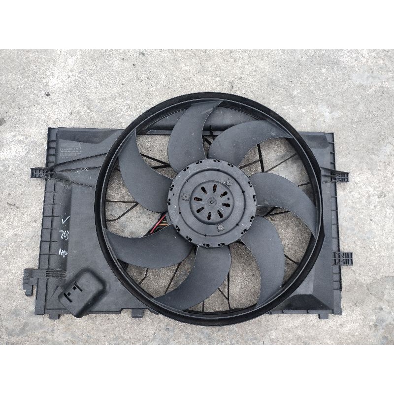 Mercedes w203 radiator fan Facelift original Shopee Malaysia