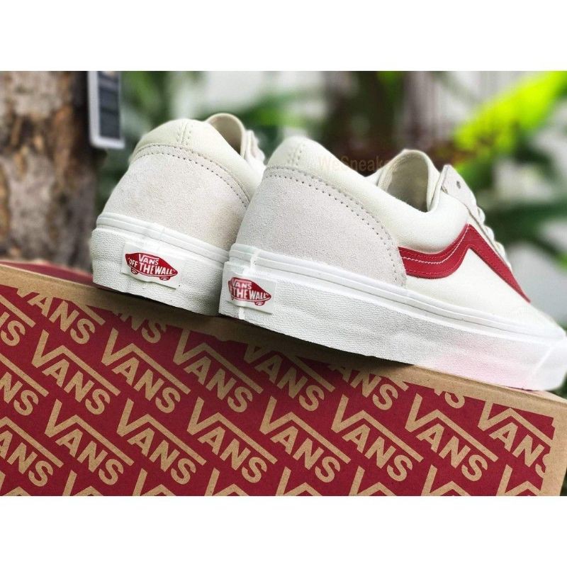 white vans with red