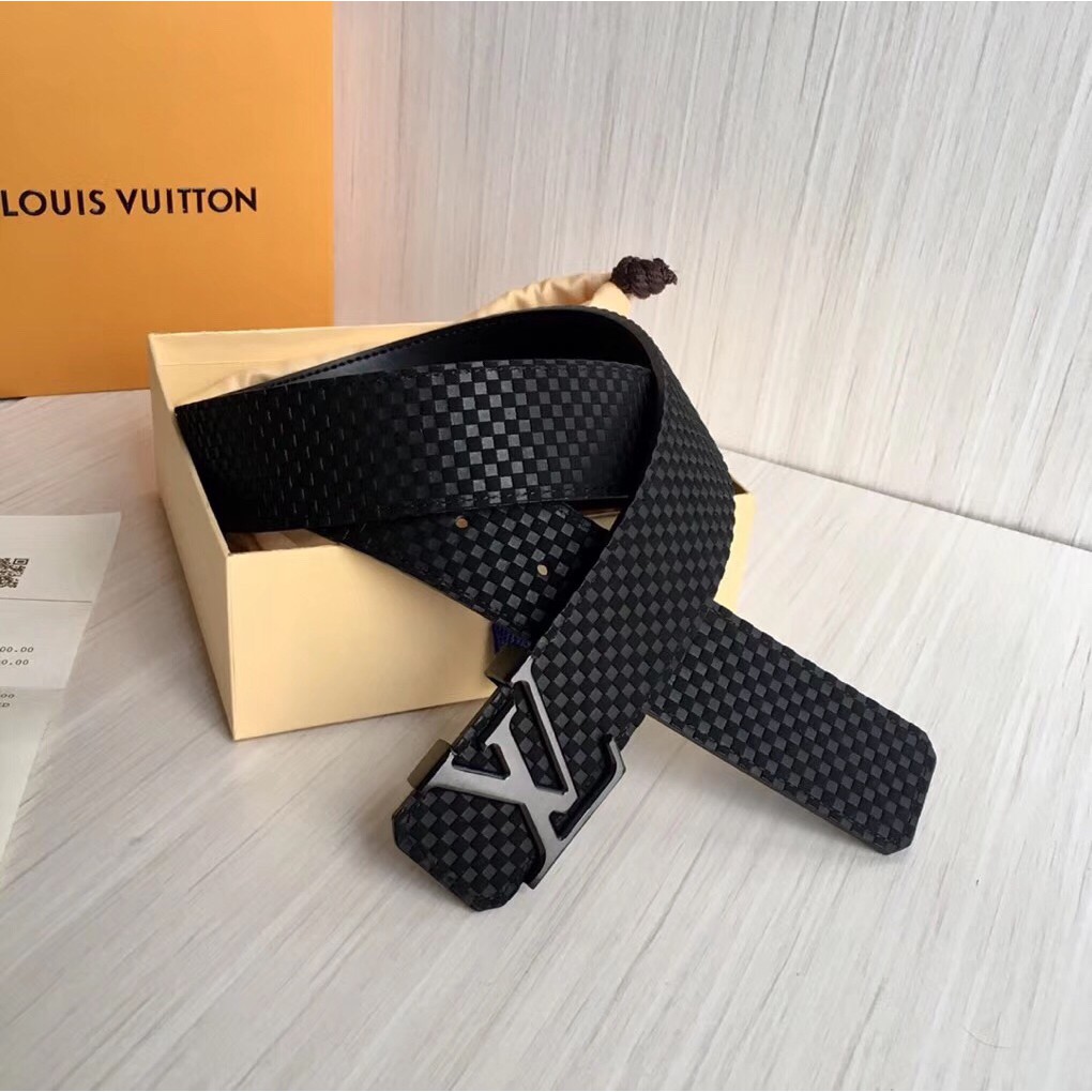 lv waist bag man