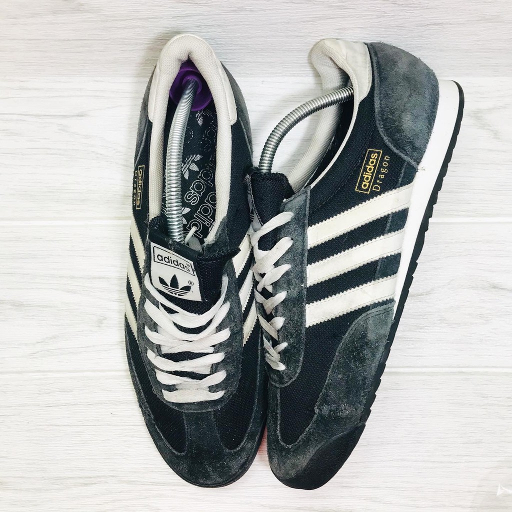 kasut adidas dragon