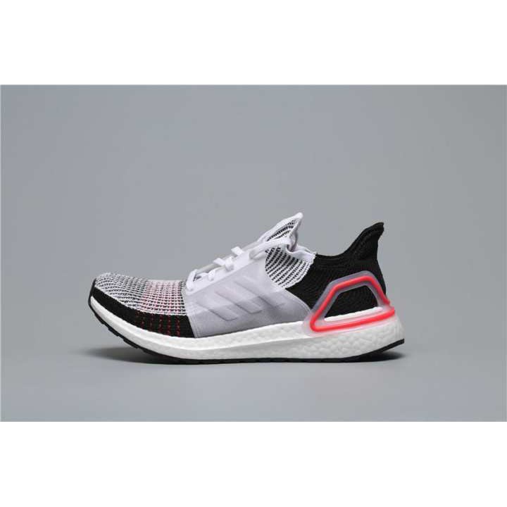 ultra boost 5.0 white