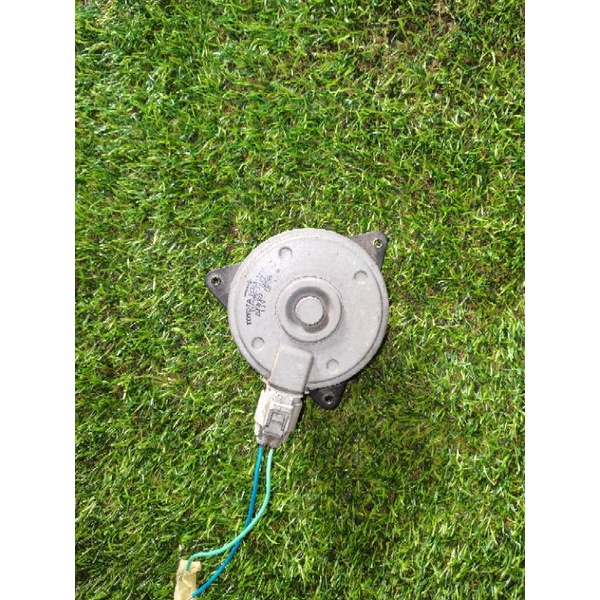 Toyota radiator fan motor Toyota Wish Zne10 radiator fan motor Shopee