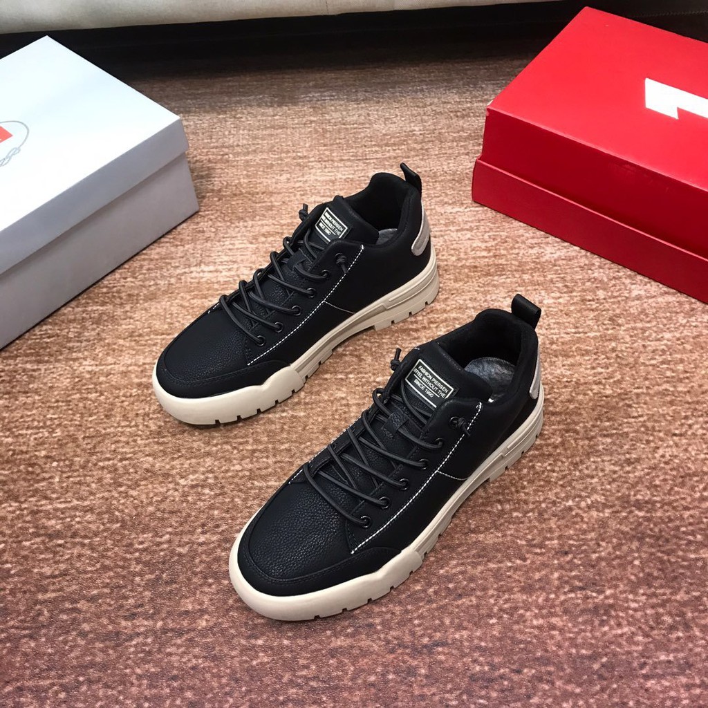 prada mens sneakers 2019