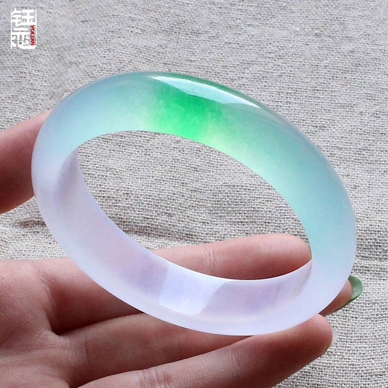 light green jade bangle