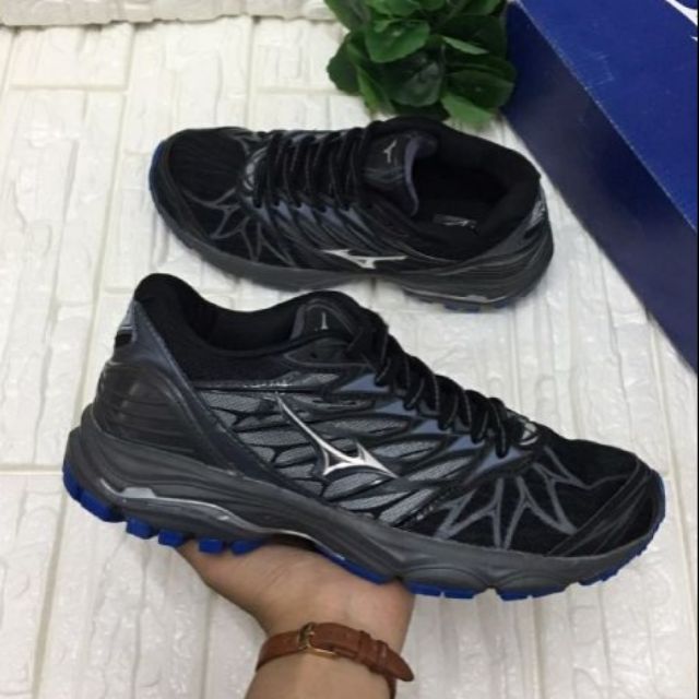 kasut mizuno badminton