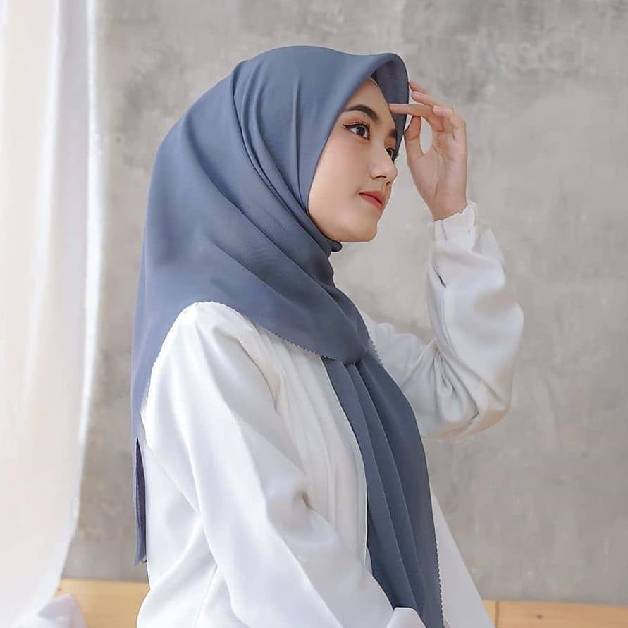 Hijab  Quadrangle Lasercut Hijab  Bella  Square    Hijab  Quadrangle Lasercut Hijab  Bella  Square