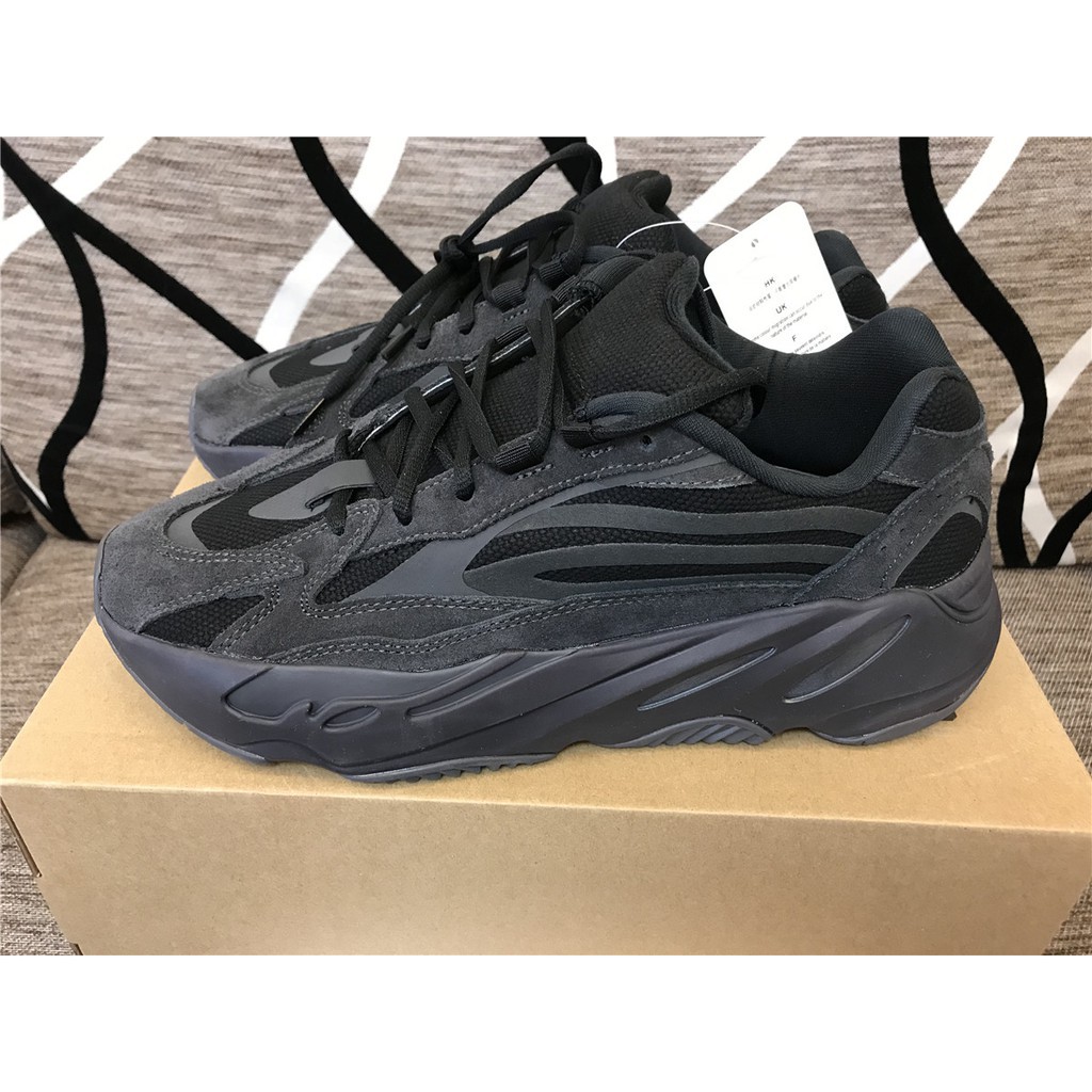 yeezy boost 700 v2 vanta