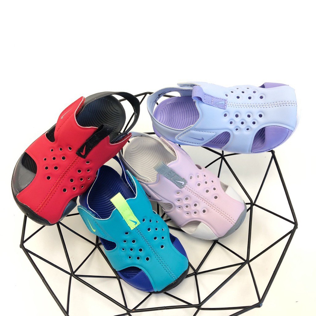 nike kids beach shoes