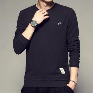 Nike T shirt baju lengan panjang yang sederhana di bawah Nike T shirt baju lengan panjang yang sederhana di bawah
