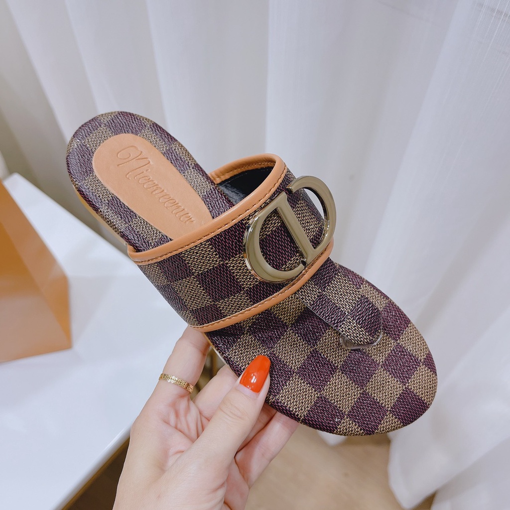 G _ C HighEnd FlipFlops With Beautiful FlipFlops Super Luxurious