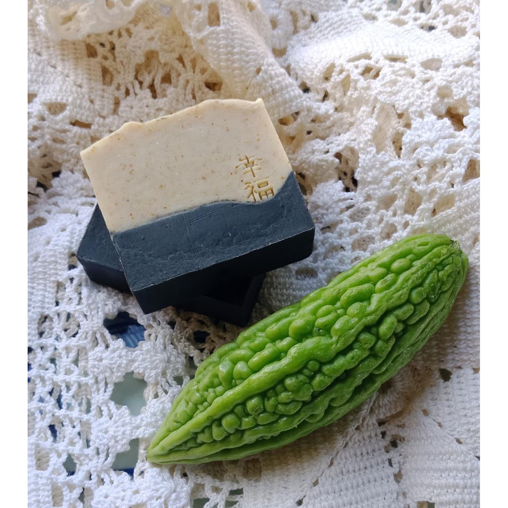 Bitter Gourd Neem oil Soap | 100g+-| 苦瓜抗痘皂 | Handmade soap| Avocado Neem Soap