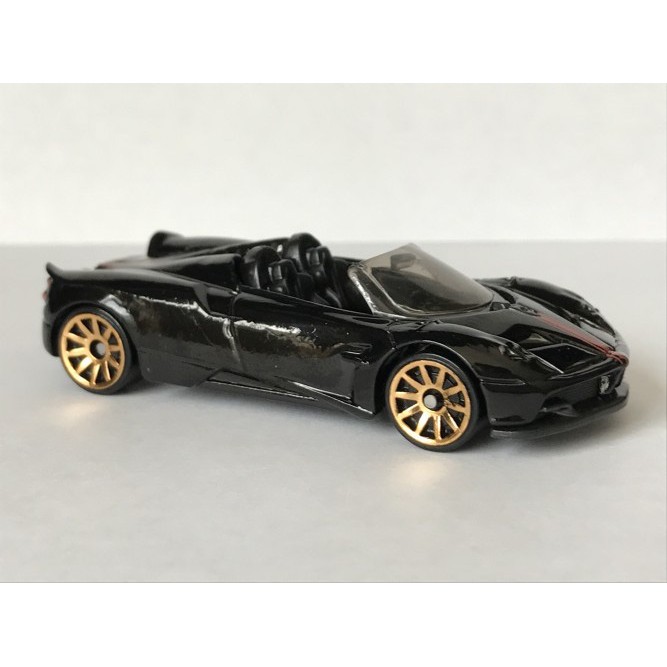 pagani huayra roadster hot wheels