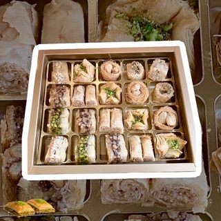 20pcs BAKLAVA Damas Sweets / Mix Baklava Gift Box.Turkish Delight Manisan Turki Nougat Pistachio, Kuih Raya, Biskut Raya