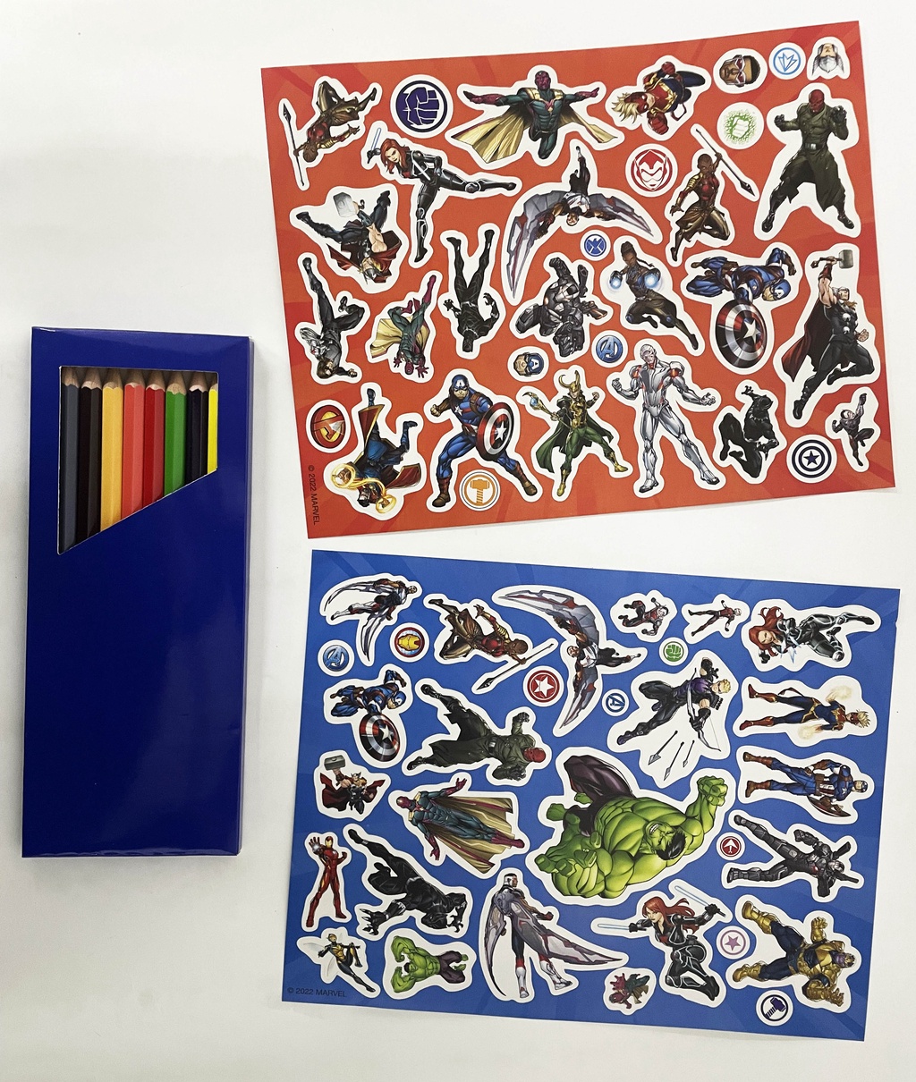 Marvel Avengers Colouring & Activity Book Gift Set Box For Kids with 5 ...