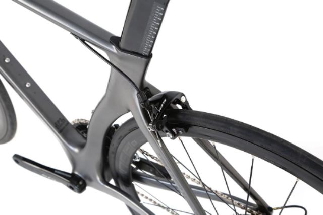 twitter thunder road bike review