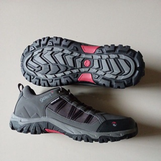 gelert walking trainers