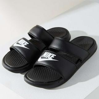 nike flip flops offers