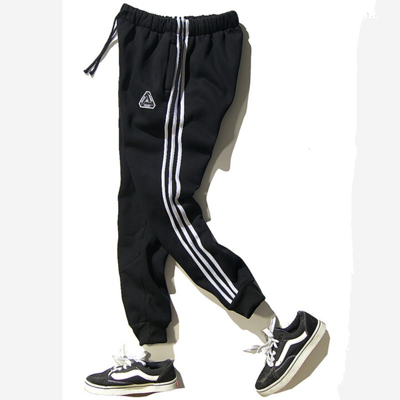 streetwear sweatpants