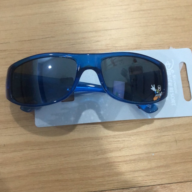 disneyland sunglasses
