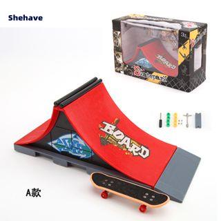 Shehave Detachable DIY Finger Skateboard Ramp Set