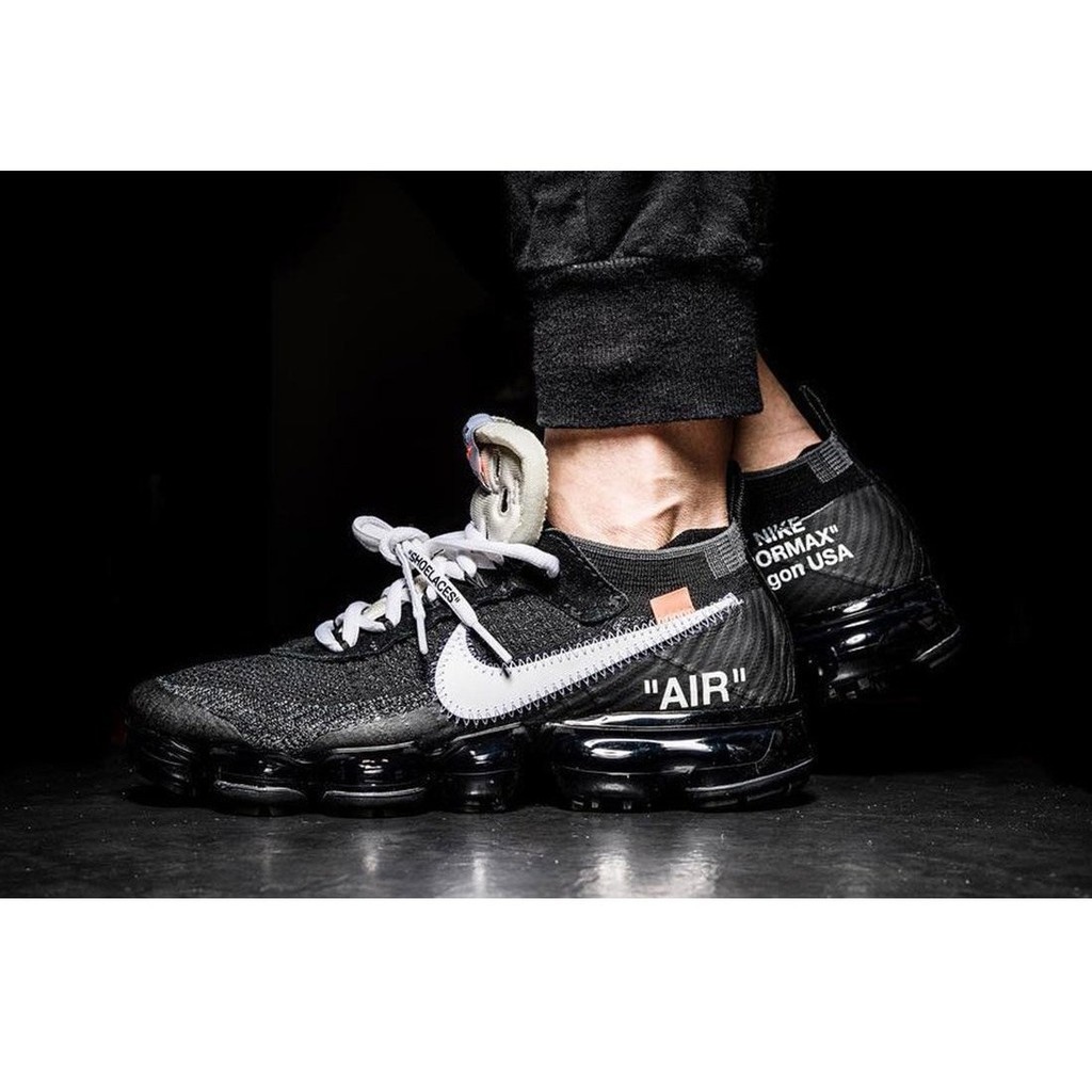 Vista Previa Off White x Nike Air VaporMax Daily Zapas