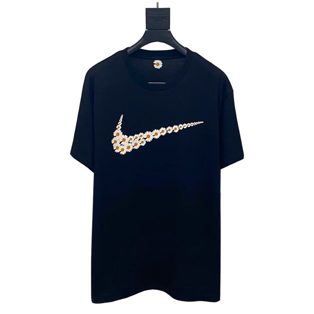 para noise nike t shirt