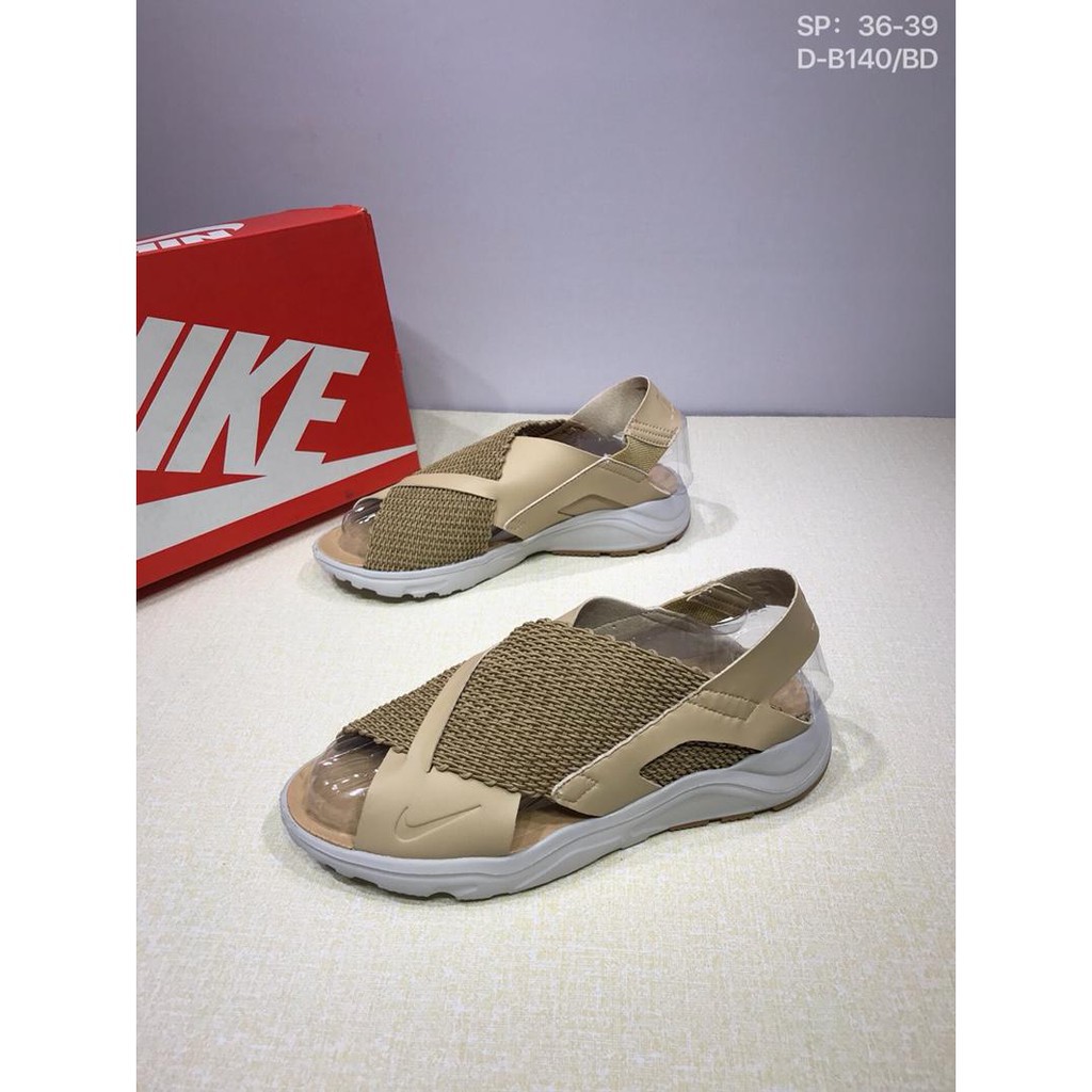 nike huarache ultra sandal