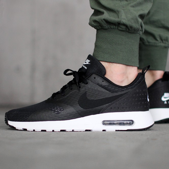 nike air max tavas 87