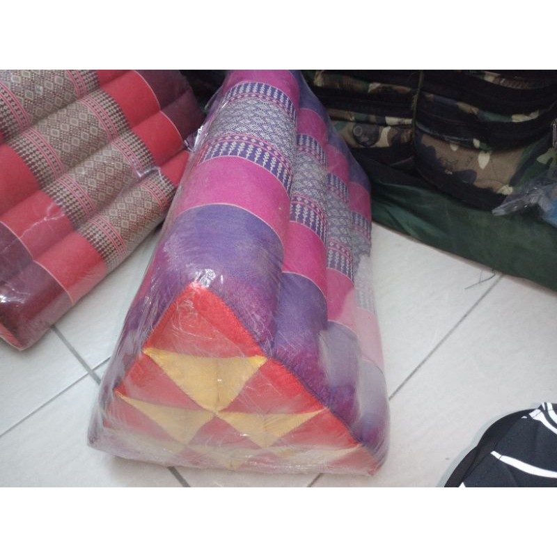 Bantal Piramid Kekabu Segitiga Thailand Shopee Malaysia