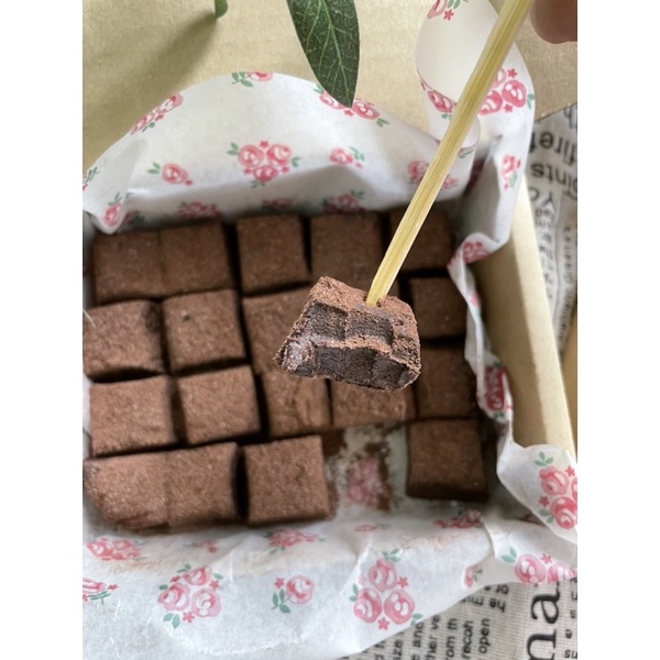 Milk chocolate truffle (chewy fudgy) (SHIPPING 18 SEPT 2024)