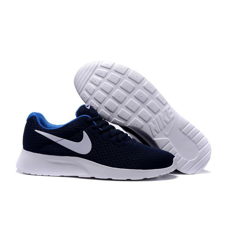 navy nike runners