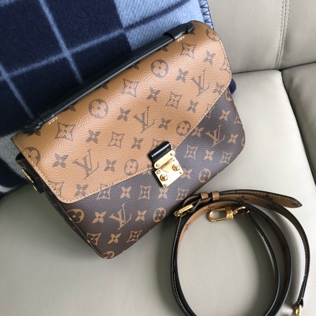 lv pochette metis price malaysia