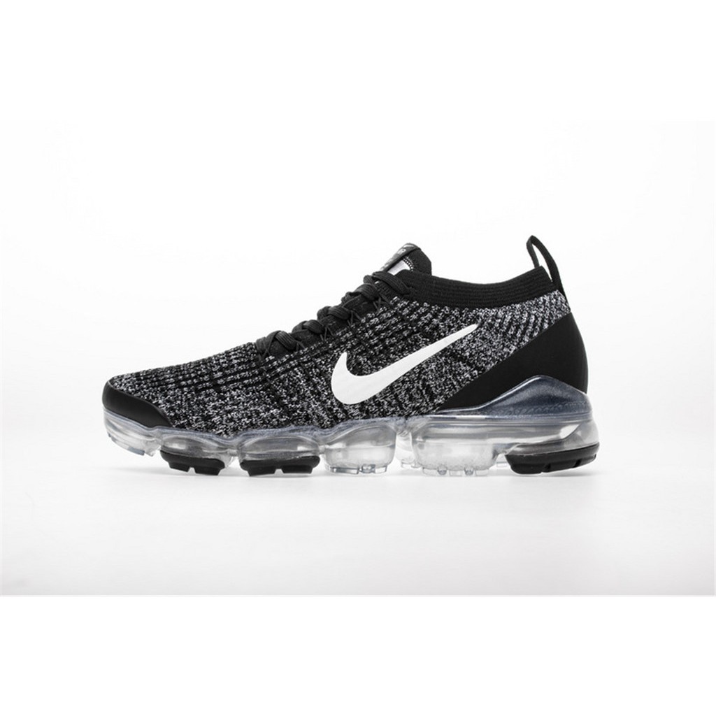 nike air vapormax flyknit 2 oreo