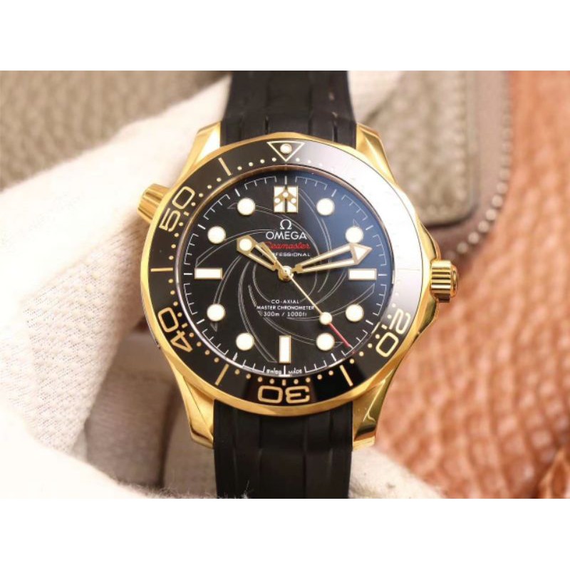 Men S Watch Seamaster Diver 300m Co Axial Master Chronometer 210 62 42 20 01 001 42mm James Bond Edition Shopee Malaysia