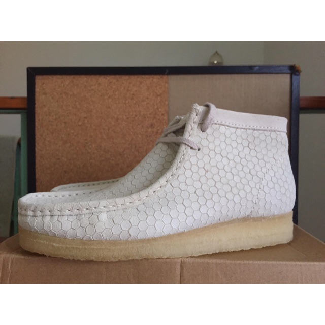 clarks wallabees malaysia