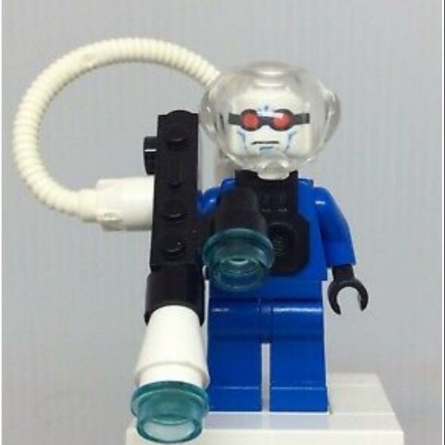 lego mr freeze minifigure