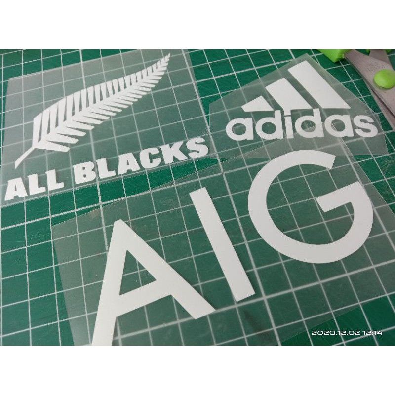 DIY Heat Press / Iron On Vinyl Sticker Custom Made Logo All Blacks