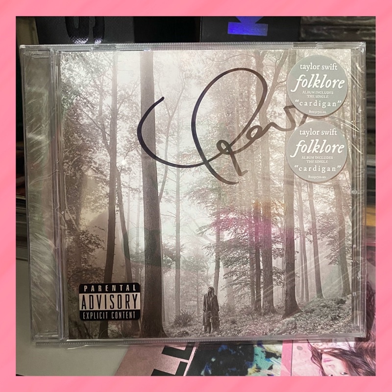 Taylor Swift Signed Folklore CD w/ Heart Sign ~