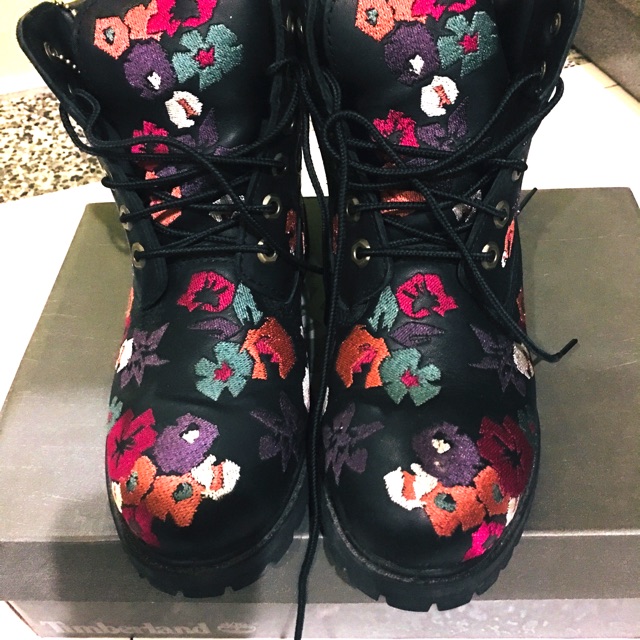 timberland embroidered boots