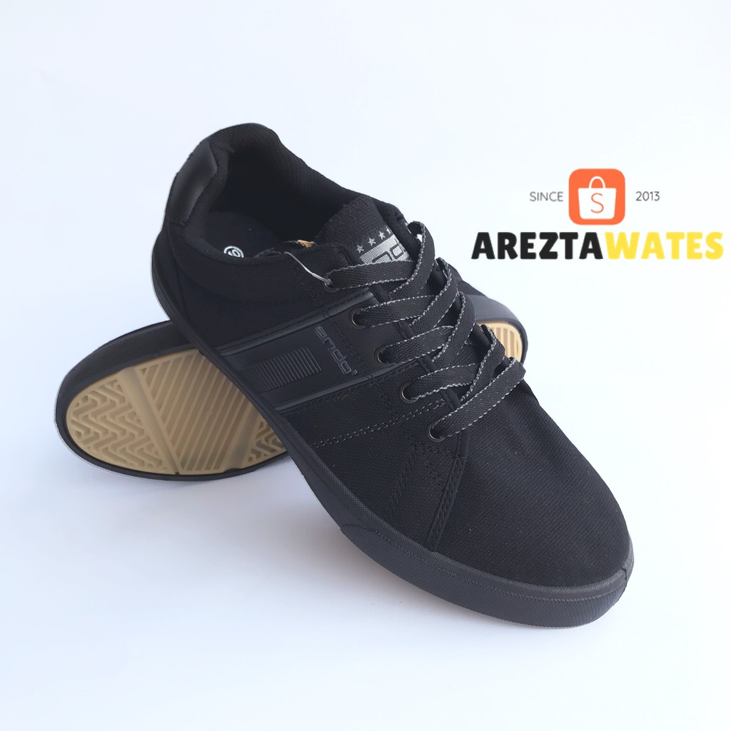  Ando  Envo black sneakers Shopee Malaysia