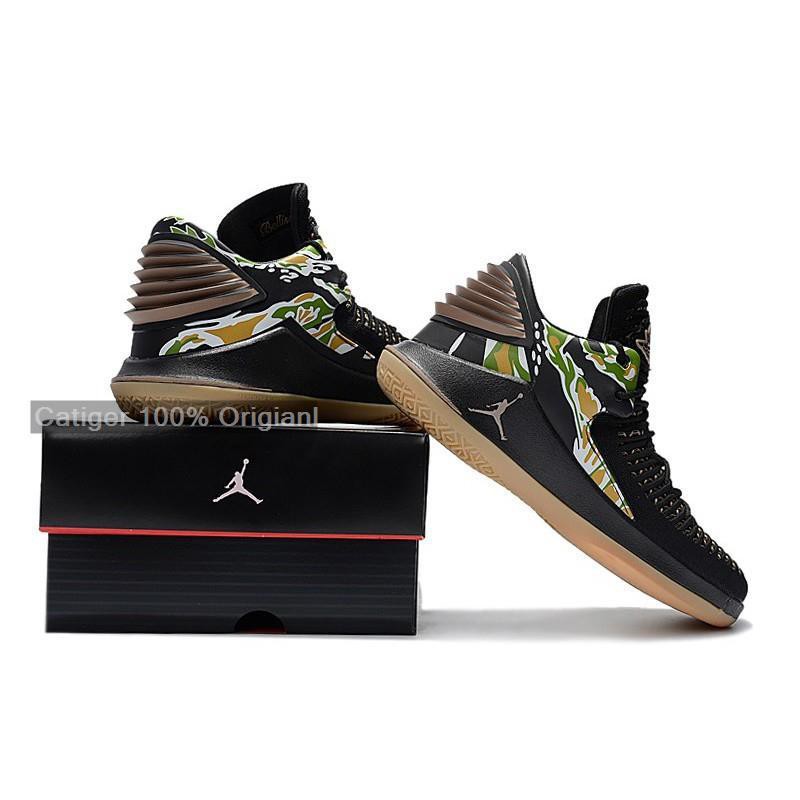 jordan 32 black and gold