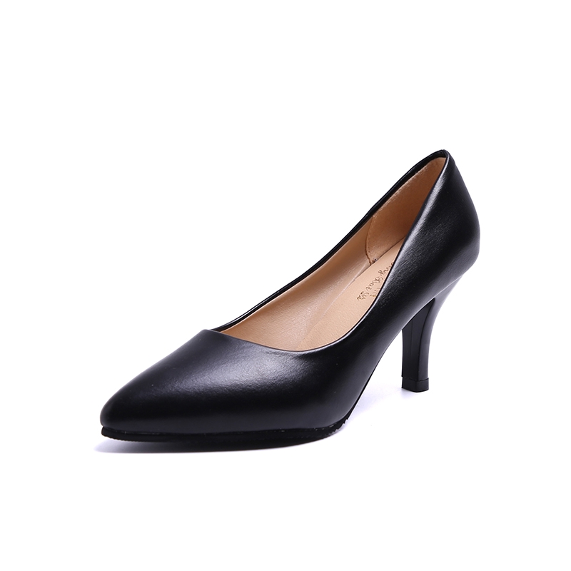 formal footwear for interview