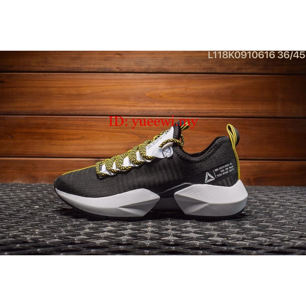 reebok tech graph split