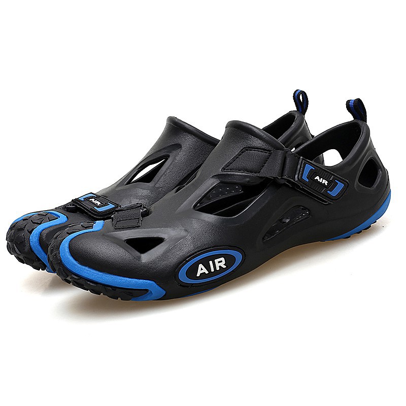 water shoes in stock