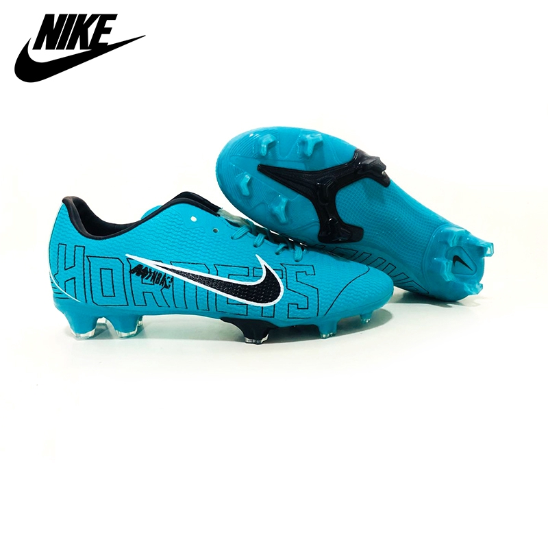 indoor soccer shoes store near me