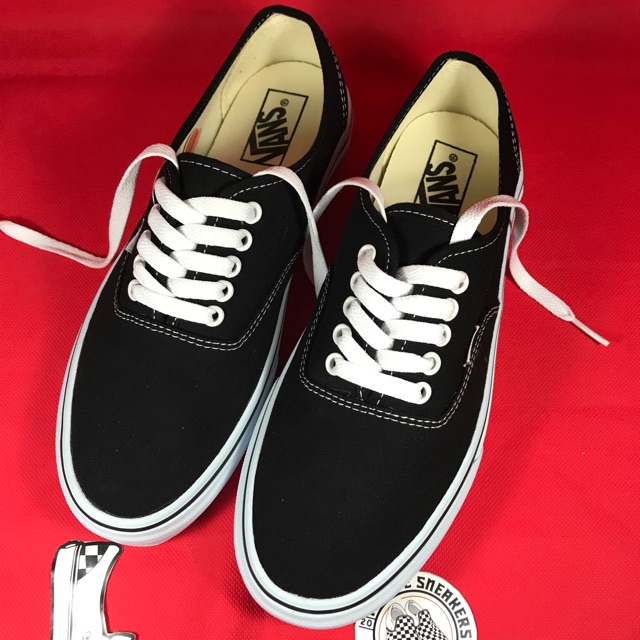 vans authentic classic black white