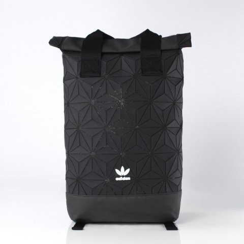 dh0100 adidas