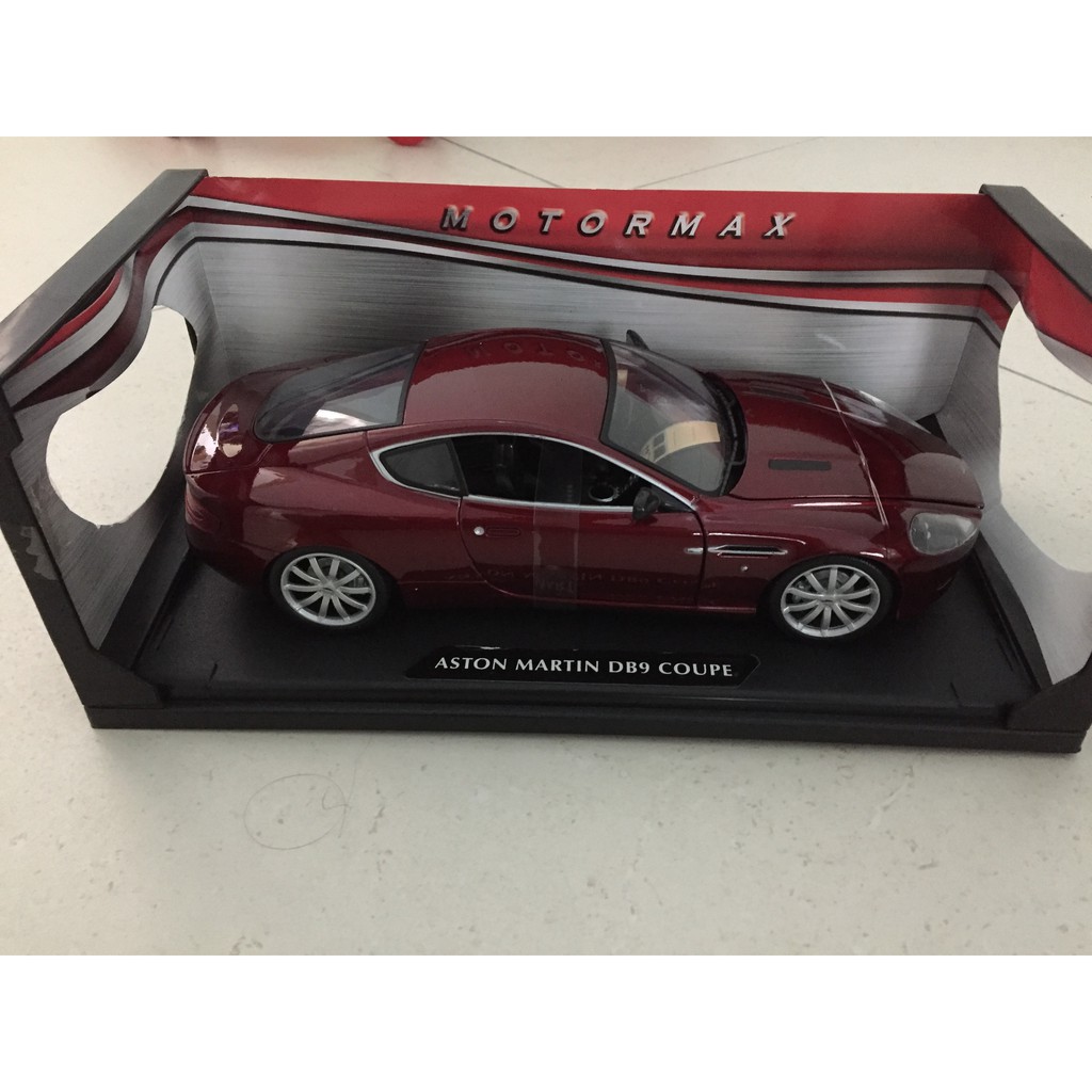 aston martin db9 toy car