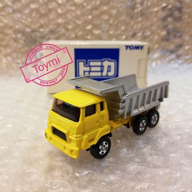 tomica dump truck